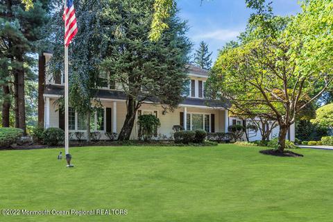 24 Todd Dr, Red Bank, NJ 07701