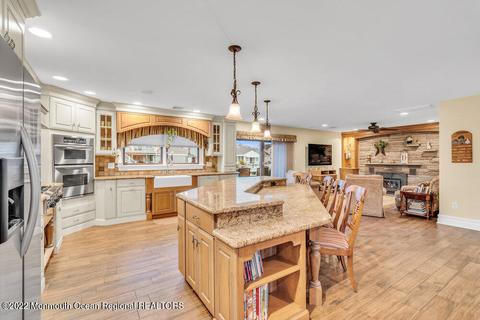 809 Wave Dr, Forked River, NJ 08731 photo 8