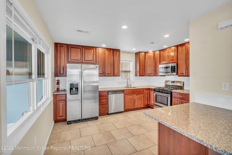 1 Sands Point Rd, Waretown, NJ 08758 photo 8