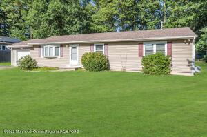 504 Alpine St, Forked River, NJ 08731 photo 6