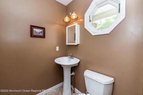 13 Marlin Ln, Waretown, NJ 08758 photo 11