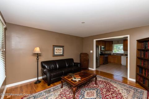 13 Marlin Ln, Waretown, NJ 08758 photo 9