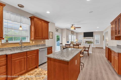 34 Penn Pl, Forked River, NJ 08731 photo 28