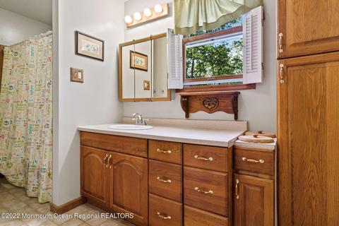 258 Clearstream Rd, Jackson, NJ 08527 photo 25