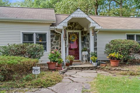 258 Clearstream Rd, Jackson, NJ 08527 photo 3