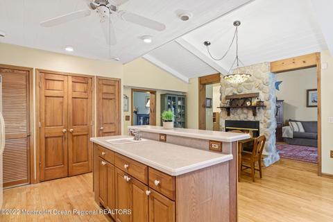 258 Clearstream Rd, Jackson, NJ 08527 photo 11