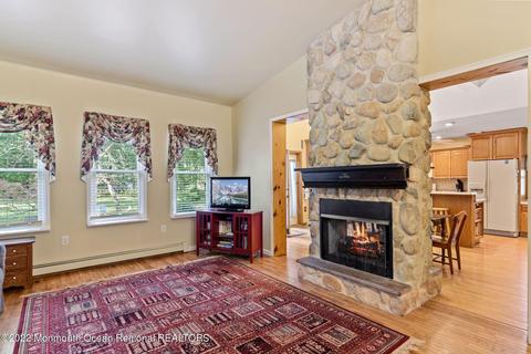 258 Clearstream Rd, Jackson, NJ 08527 photo 6