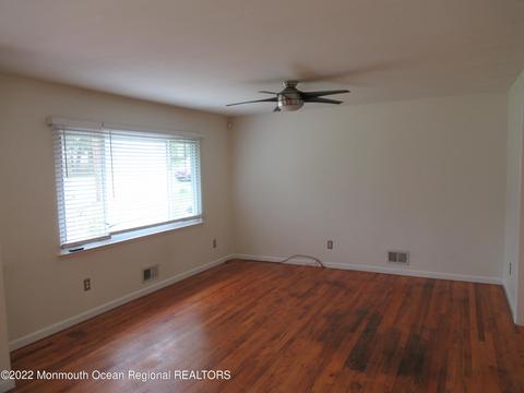 26 E Connecticut Concourse, Jackson, NJ 08527 photo 11
