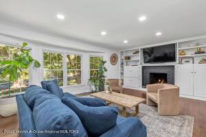 2 Eagle Hill Rd, Holmdel, NJ 07733 photo 9