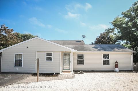 2 Skippers Blvd, Waretown, NJ 08758 photo 1