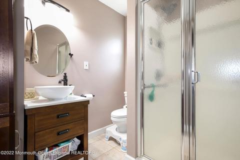 10 Bailey Pl, Sewaren, NJ 07077 photo 6