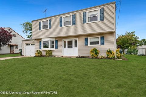 10 Bailey Pl, Sewaren, NJ 07077 photo 1