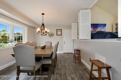 10 Bailey Pl, Sewaren, NJ 07077 photo 4