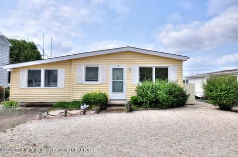 44 Amherst Dr, Bayville, NJ 08721
