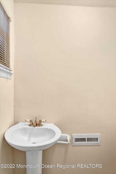 3 Elyar Ter, Middletown, NJ 07748 photo 10