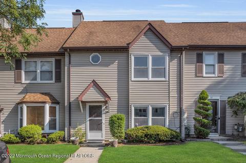 28 Forge Ct, Jackson, NJ 08527