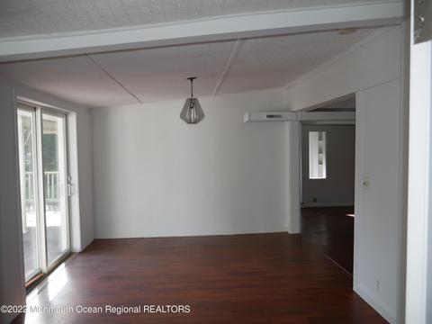 643 W Commodore Blvd, Jackson, NJ 08527 photo 11