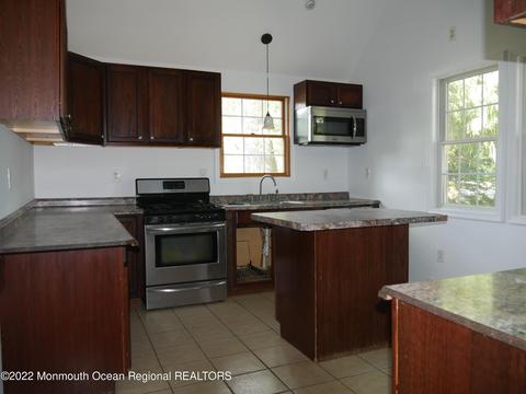 643 W Commodore Blvd, Jackson, NJ 08527 photo 14