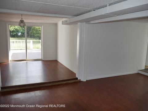 643 W Commodore Blvd, Jackson, NJ 08527 photo 18