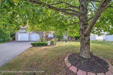 10 Macintosh Ct, Jackson, NJ 08527 photo 2