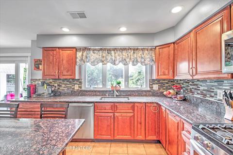 10 Macintosh Ct, Jackson, NJ 08527 photo 25
