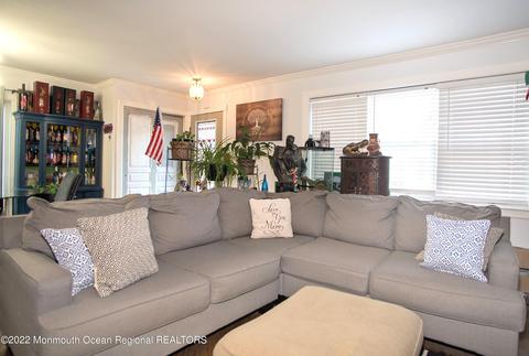 12 Primrose Ln # b, Jackson, NJ 08527 photo 4