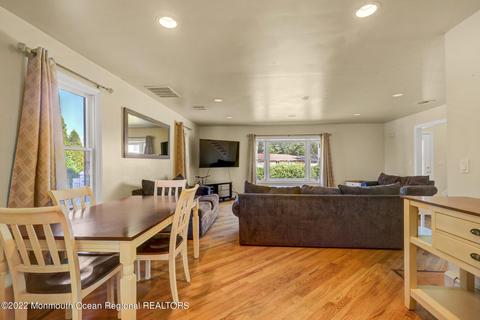 206 Walnut Dr, Brick, NJ 08724 photo 7