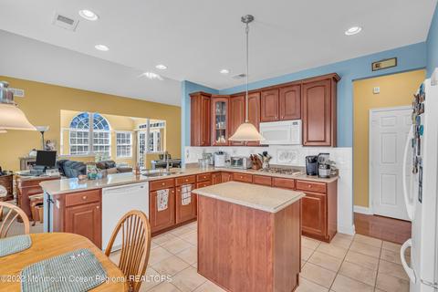 26 Millstone Way, Waretown, NJ 08758 photo 27