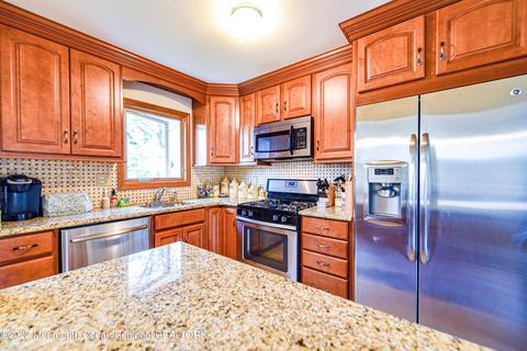 14 Bryant Dr, Jackson, NJ 08527 photo 6