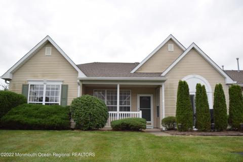 23 Foxwood Rd, Lakewood, NJ 08701