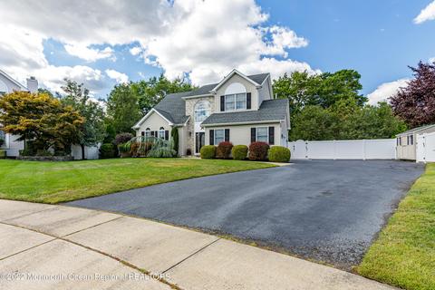 6 Tanner Ct, Brick, NJ 08724 photo 2