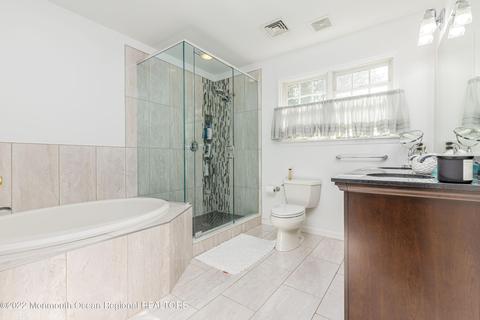 6 Tanner Ct, Brick, NJ 08724 photo 24