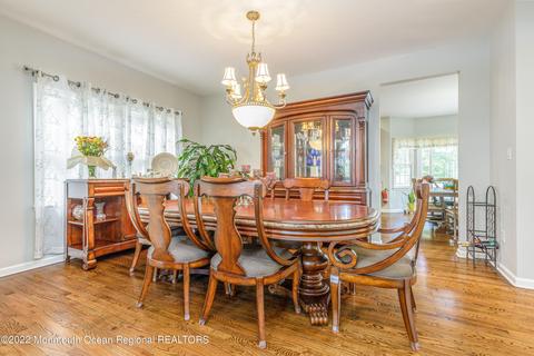 6 Tanner Ct, Brick, NJ 08724 photo 8
