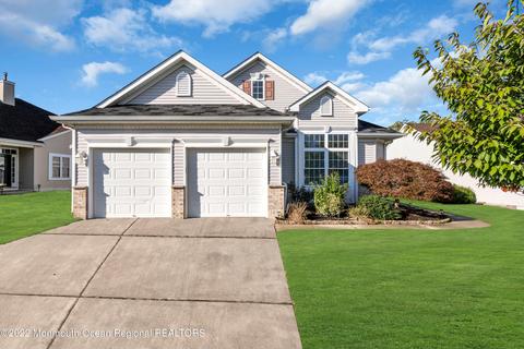 7 Pancoast Rd, Waretown, NJ 08758 photo 4