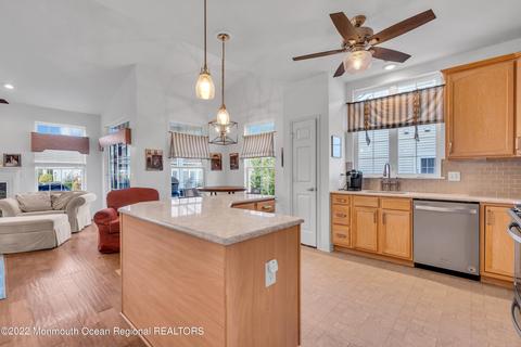 7 Pancoast Rd, Waretown, NJ 08758 photo 18