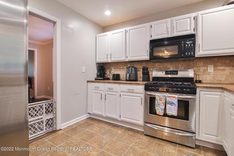 4 Marlin Ct, Jackson, NJ 08527 photo 23