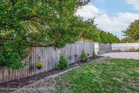 53 Crest Dr, Brick, NJ 08724 photo 14