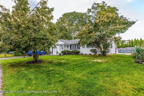 53 Crest Dr, Brick, NJ 08724 photo 5
