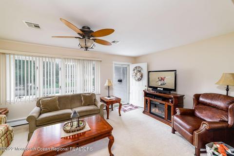 53 Crest Dr, Brick, NJ 08724 photo 9