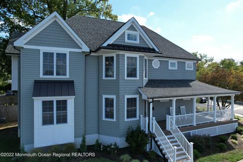 42 Harding Rd, Red Bank, NJ 07701
