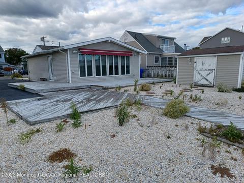 21 Commodore Dr, Brick, NJ 08723 photo 13