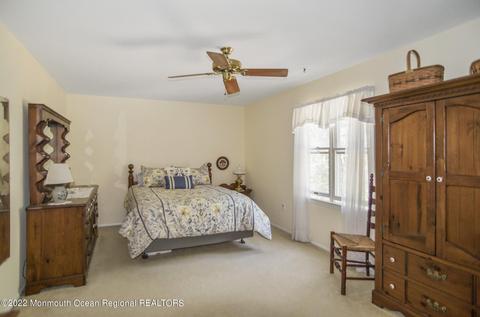 5 Feathertree Ct, Howell, NJ 07731 photo 25