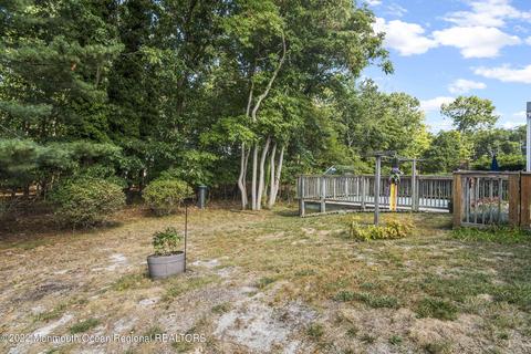 5 Feathertree Ct, Howell, NJ 07731 photo 29