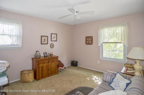 5 Feathertree Ct, Howell, NJ 07731 photo 21