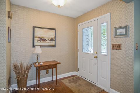 5 Feathertree Ct, Howell, NJ 07731 photo 7