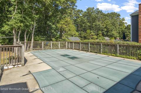 5 Feathertree Ct, Howell, NJ 07731 photo 31