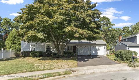 5 Feathertree Ct, Howell, NJ 07731 photo 5