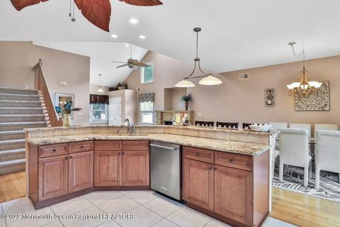 54 Atlantic Dr, Brick, NJ 08723 photo 12