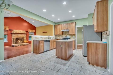 16 Cardinal Dr, Jackson, NJ 08527 photo 8