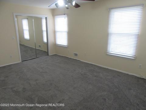 93 Pendleton Pl, Old Bridge, NJ 08857 photo 11